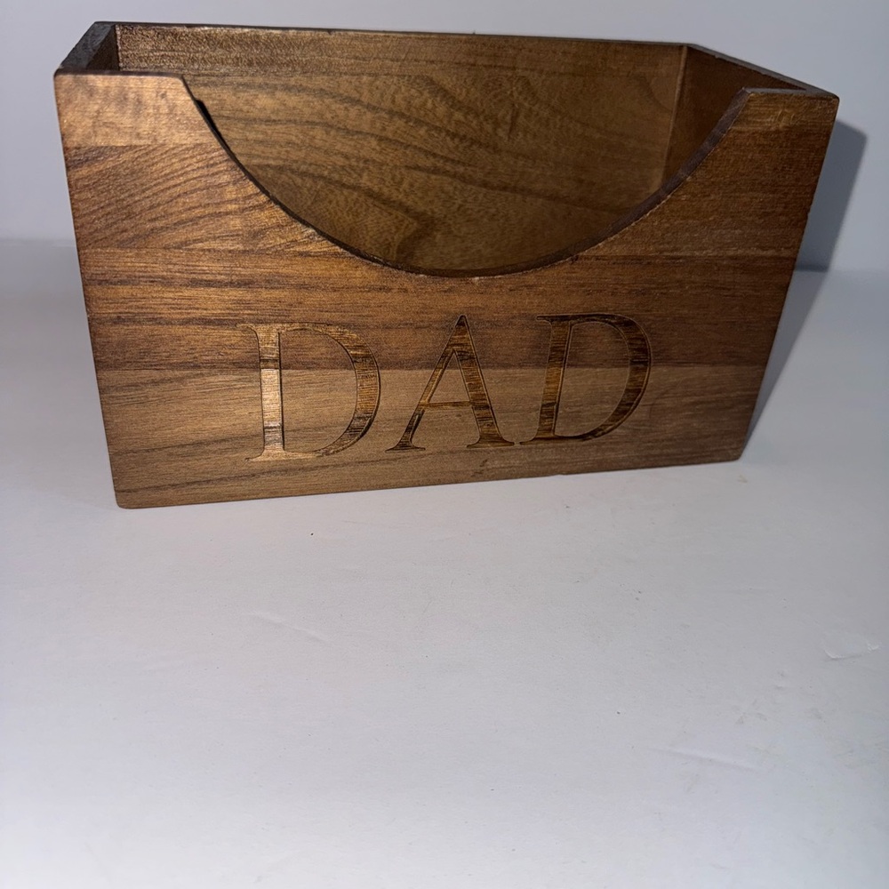 Wooden DAD Cap Holder